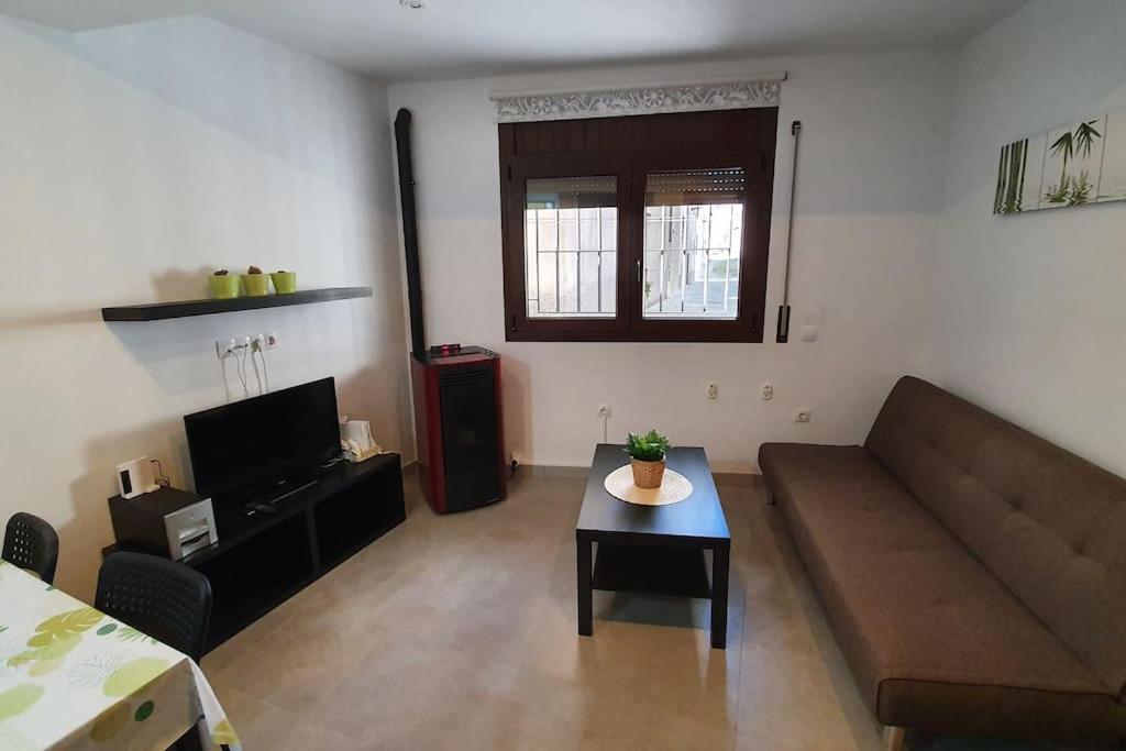 Precioso Apartamento En El Pirineo Catalan Ла Побла де Лилет Екстериор снимка