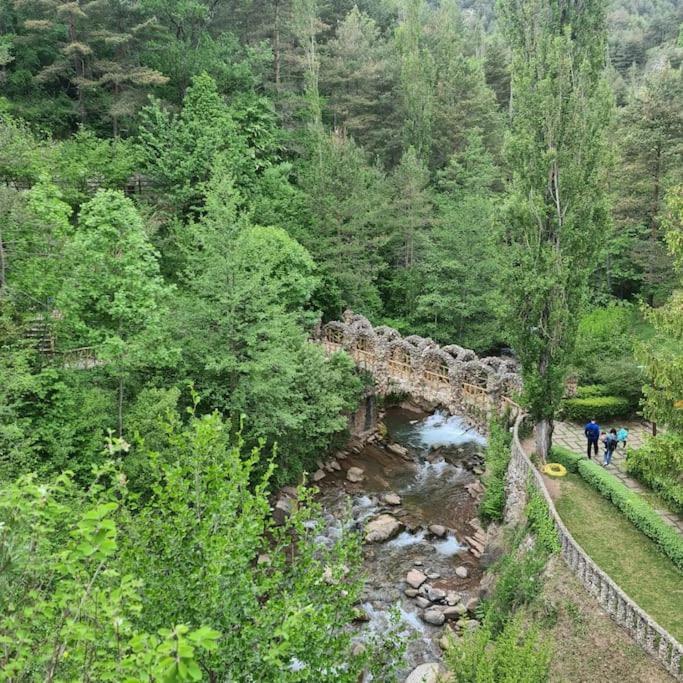 Precioso Apartamento En El Pirineo Catalan Ла Побла де Лилет Екстериор снимка